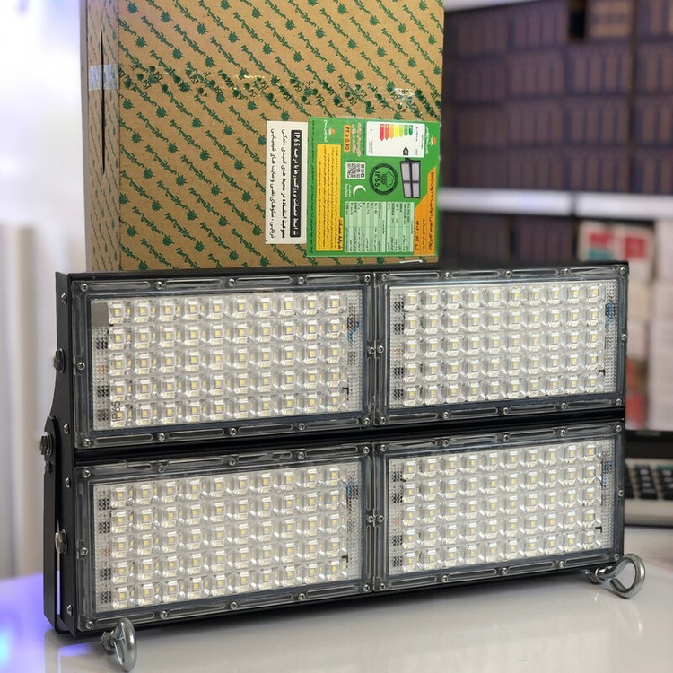 پرژکتور 200 وات پارس شعاع توس