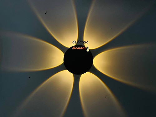 دکوراتیو شش وات مودی