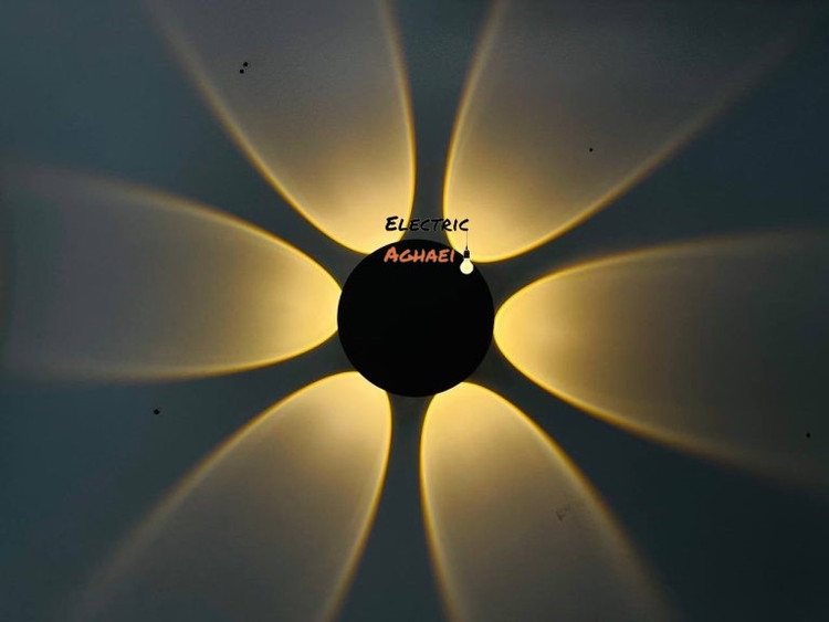 دکوراتیو شش وات مودی